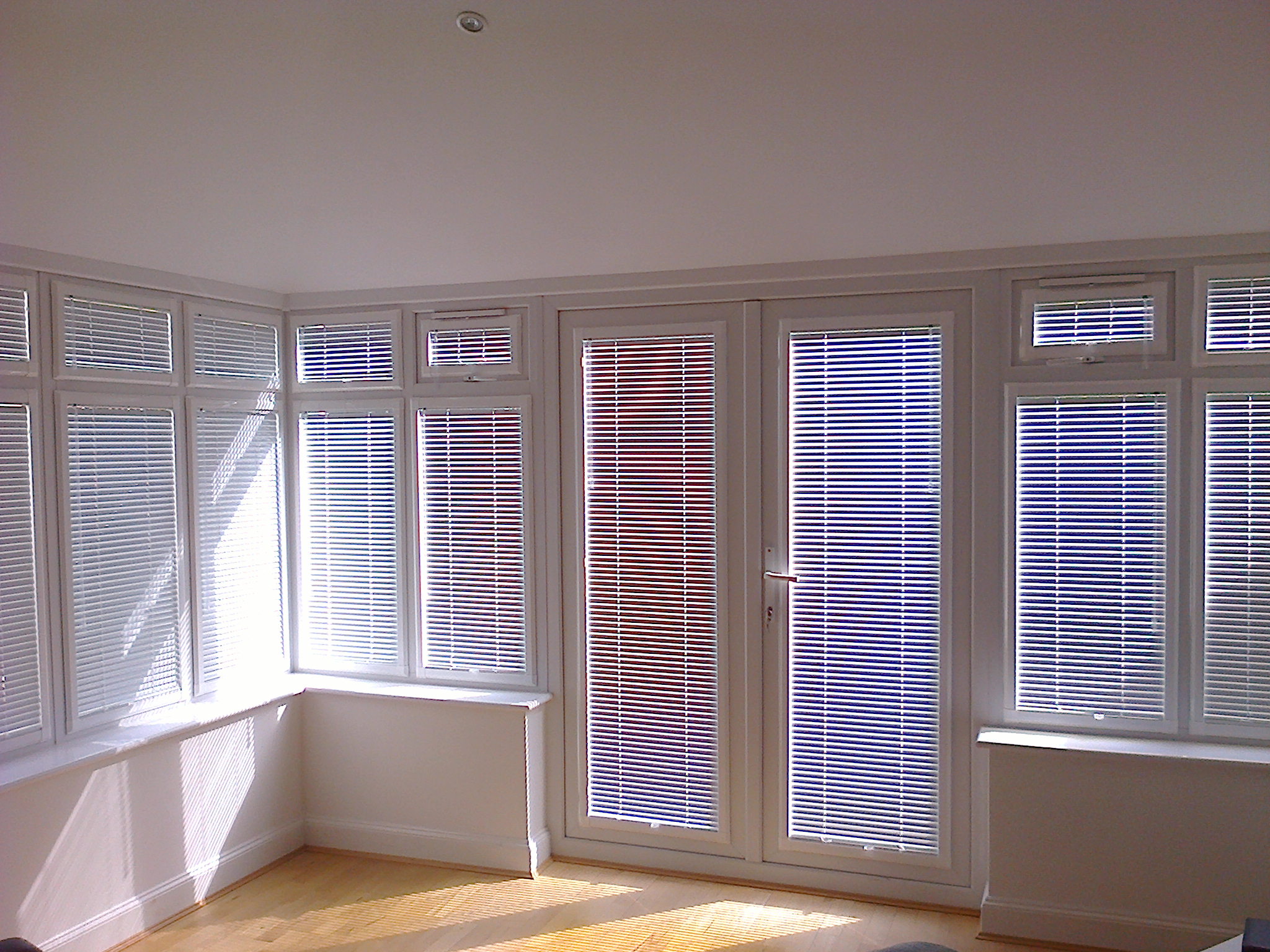 Supply and Fit Perfect Fit Venetian Conservatory Window & Door blinds (Domestic)